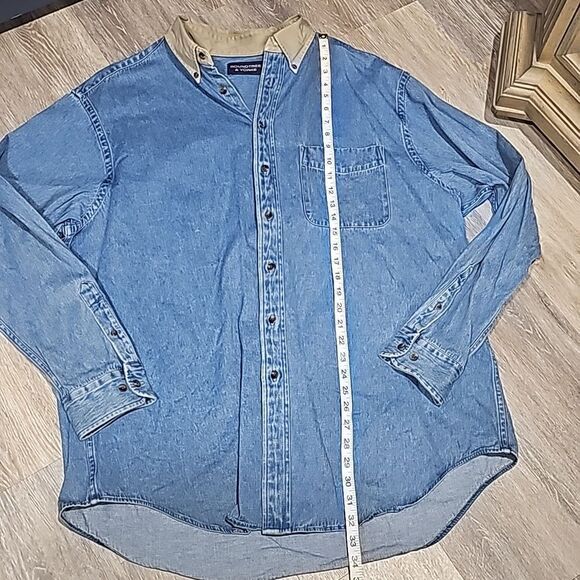 Roundtree and yorke button-down shirt - Picture 3 of 5